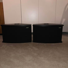 Load image into Gallery viewer, Bose 901 Speakers