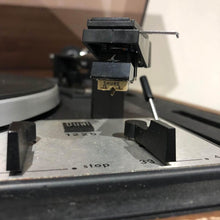 Load image into Gallery viewer, Dual Model No. 1225 Turntable