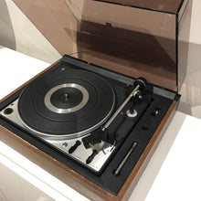 Load image into Gallery viewer, Dual Model No. 1225 Turntable