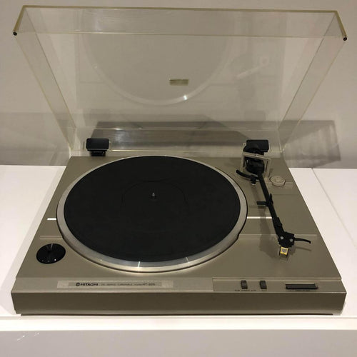 Hitachi Model No. HT-20S Turntable