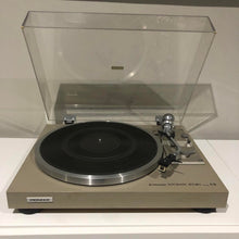 Load image into Gallery viewer, Pioneer Model No. PL-514 Turntable