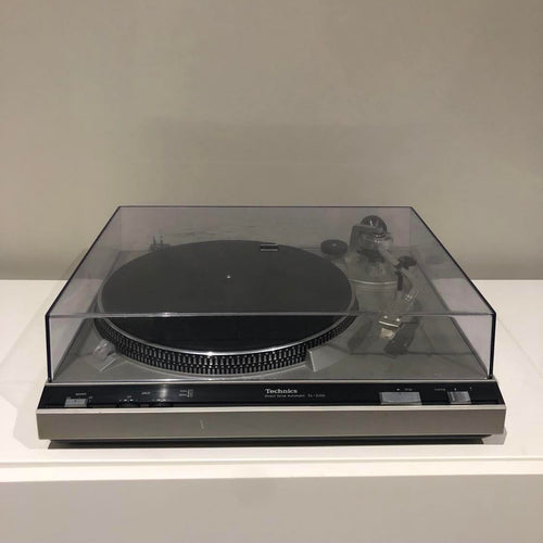 Technics Model No. SL-3200 Turntable