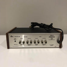 Load image into Gallery viewer, DBX Model No. 21 Disc/Tape Decoder